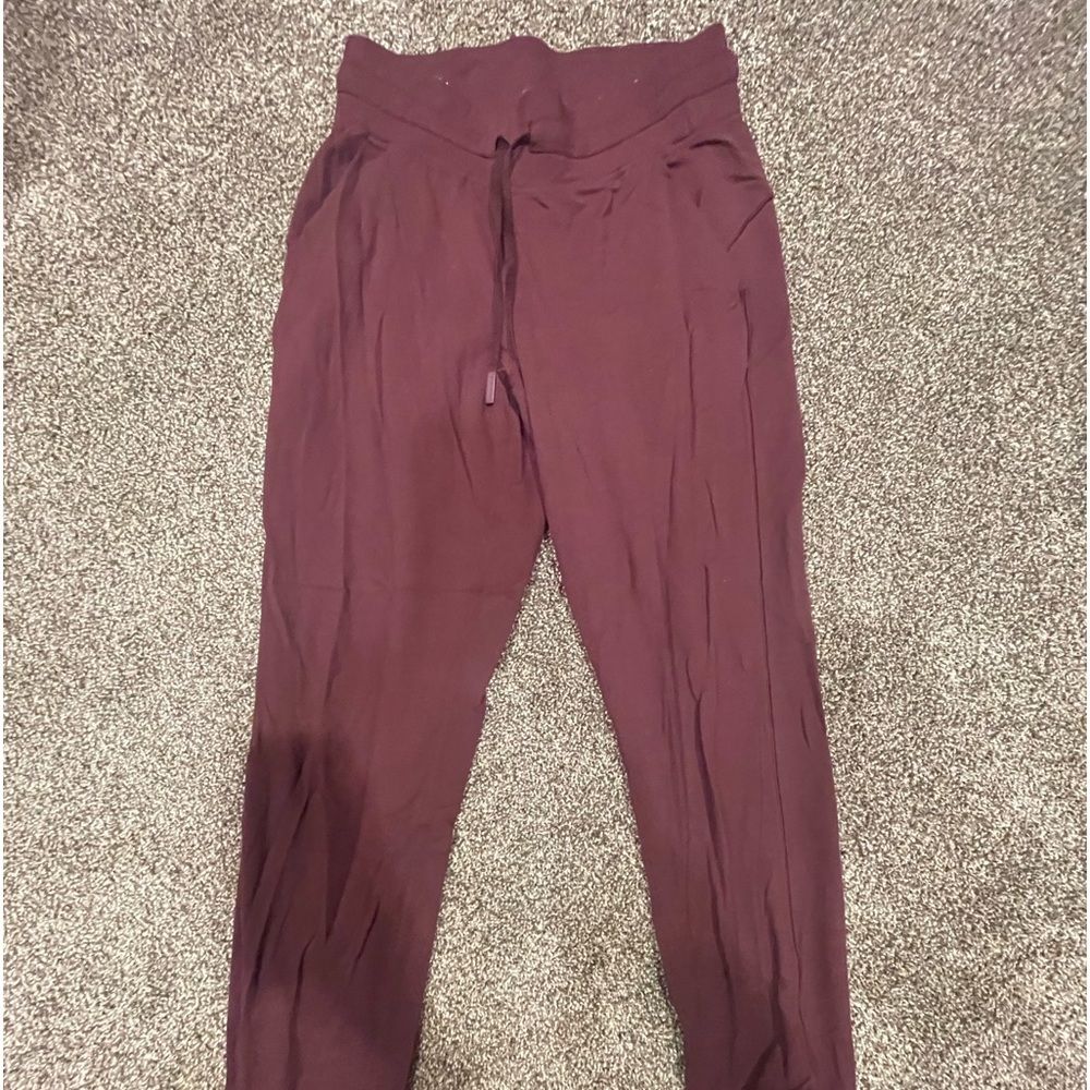 lululemon ready to rulu jogger